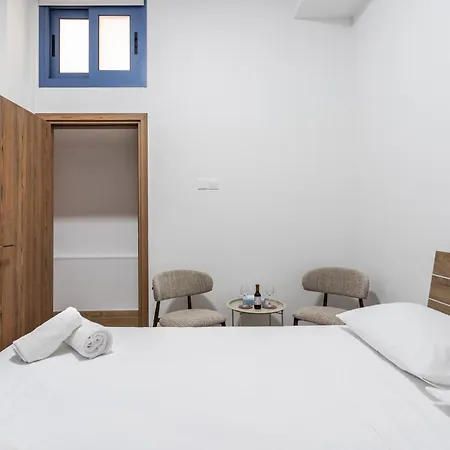 Zee Apartment